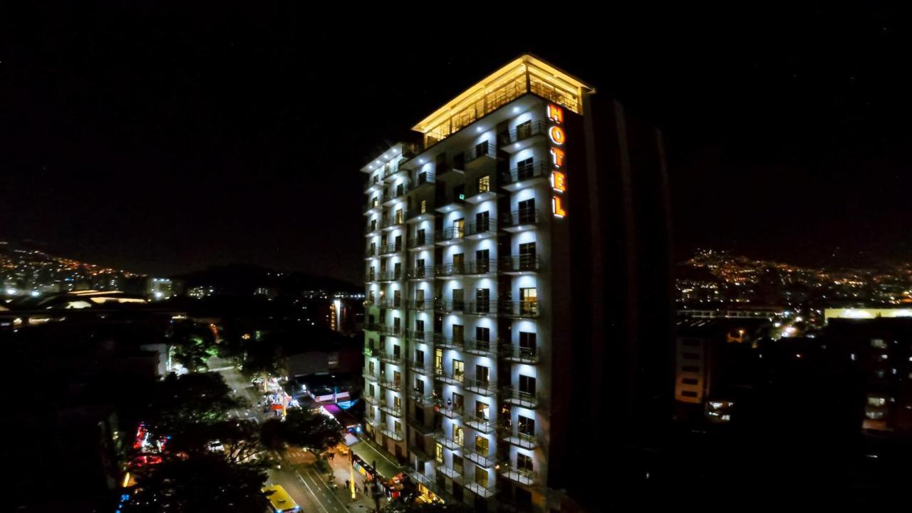 Hotel Dorado La 70 Medellin Ngoại thất bức ảnh